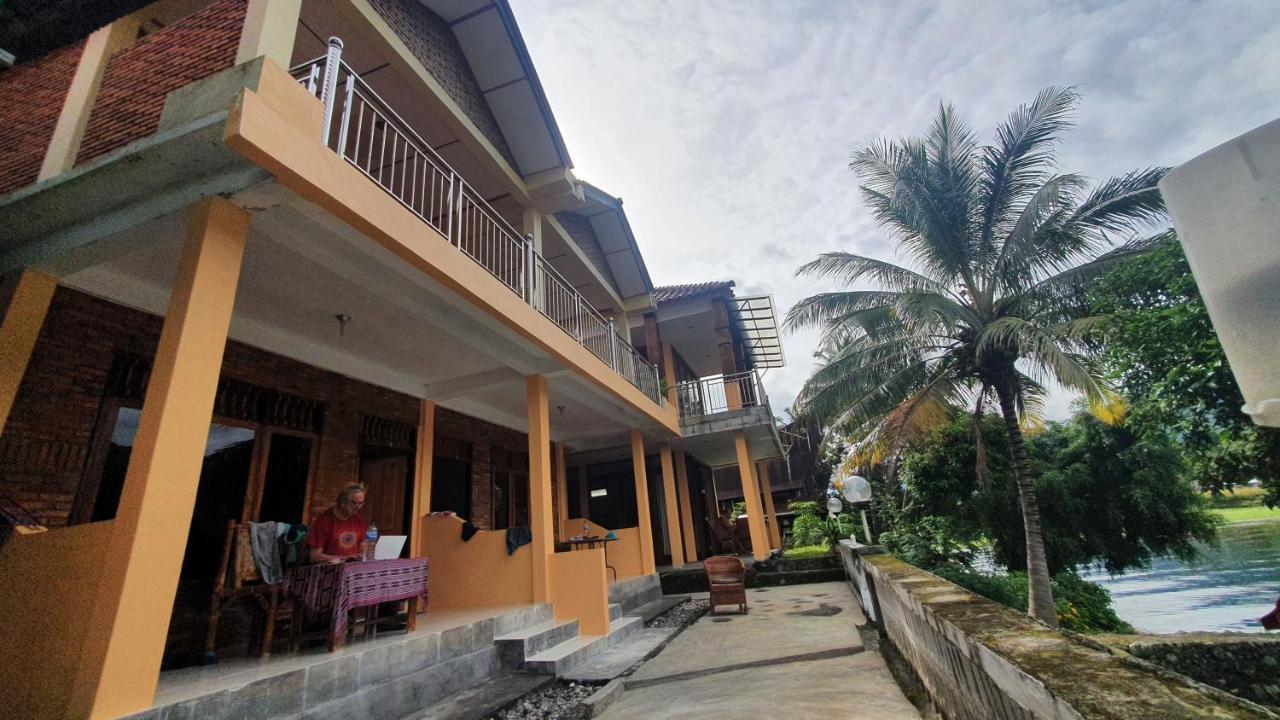 Aman'S Guesthouse Тук-Тук Екстер'єр фото