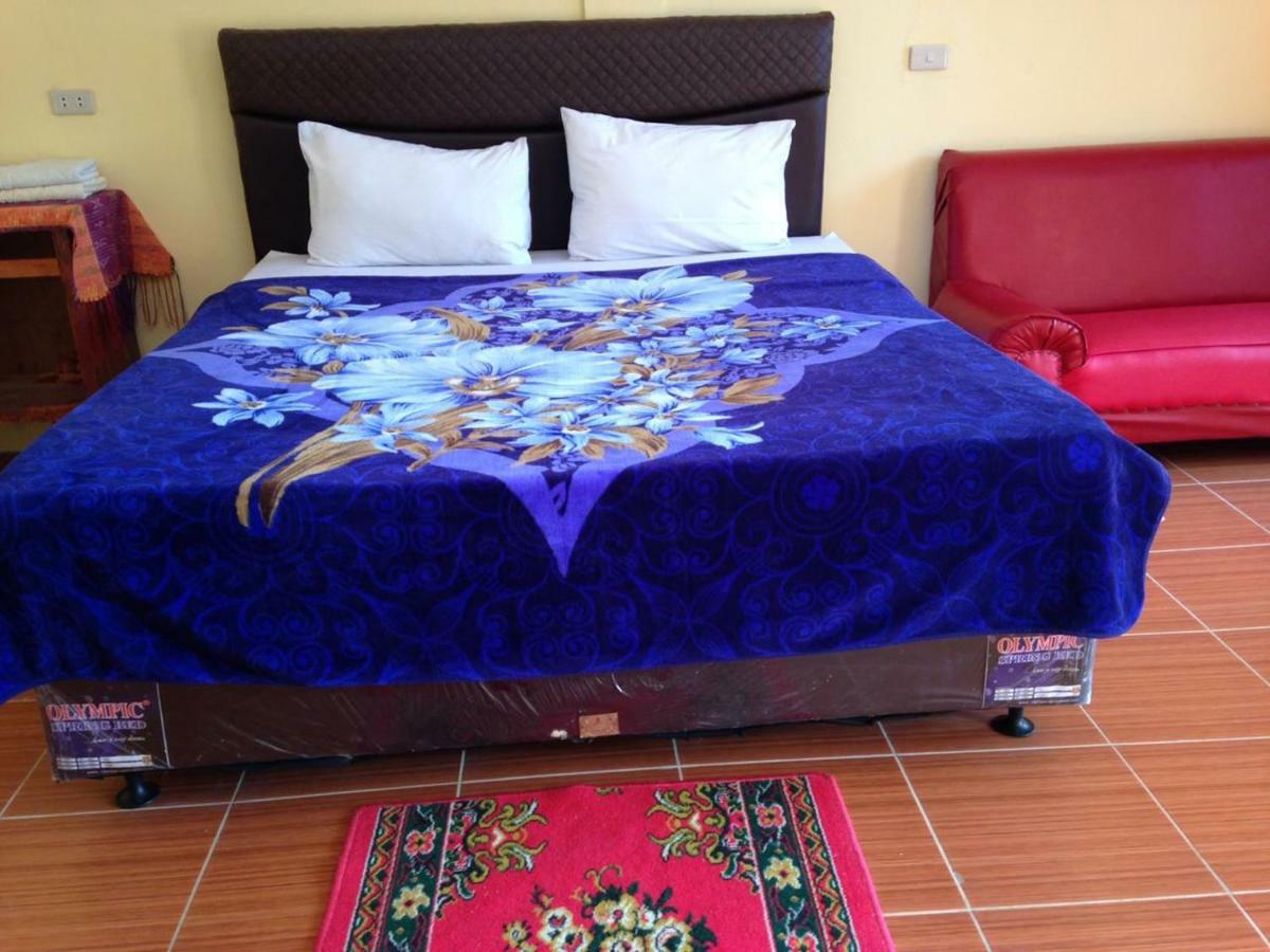 Aman'S Guesthouse Тук-Тук Екстер'єр фото